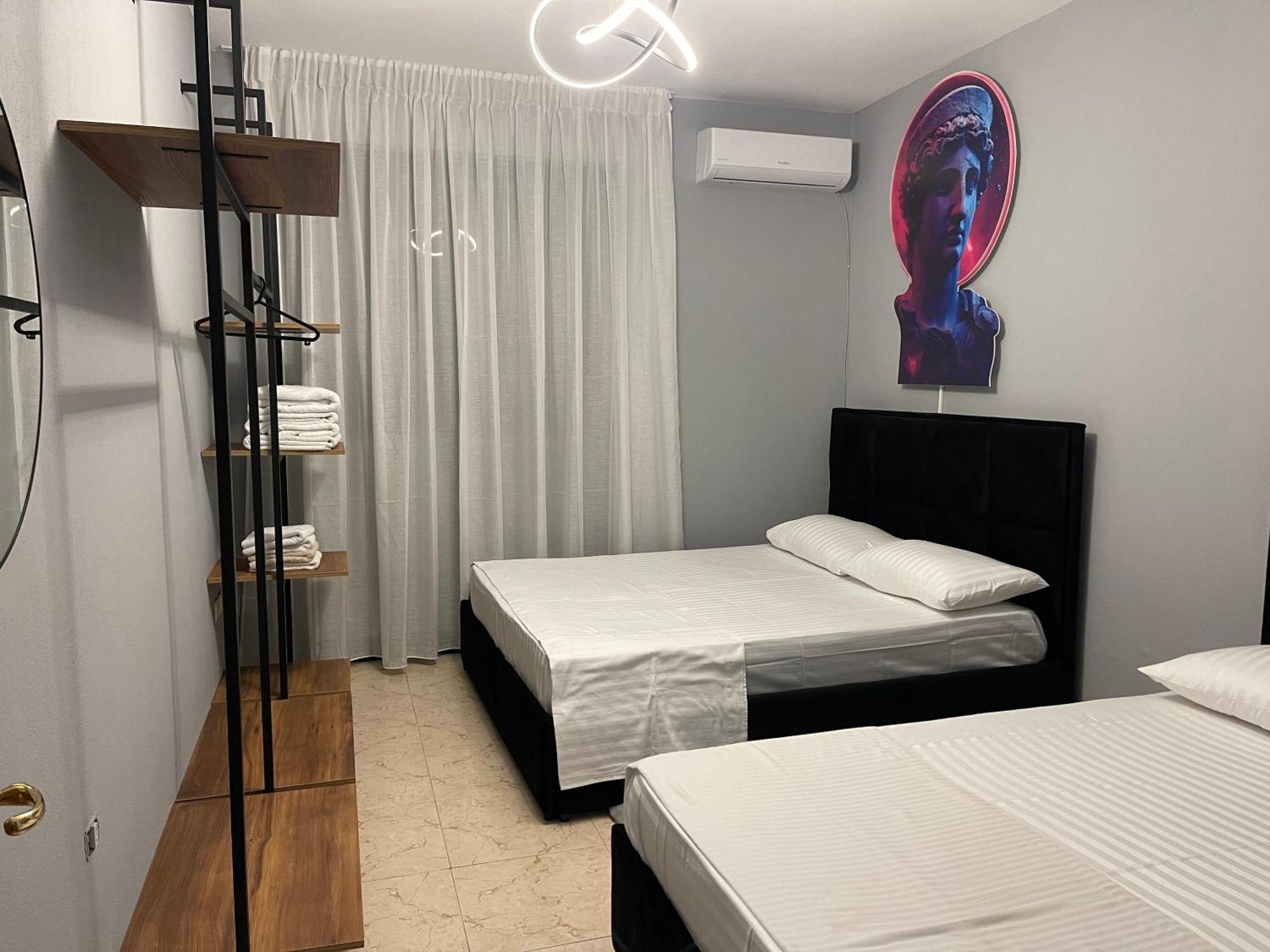 Super House 2 Blloku - 3 Rooms Tiranë Luaran gambar