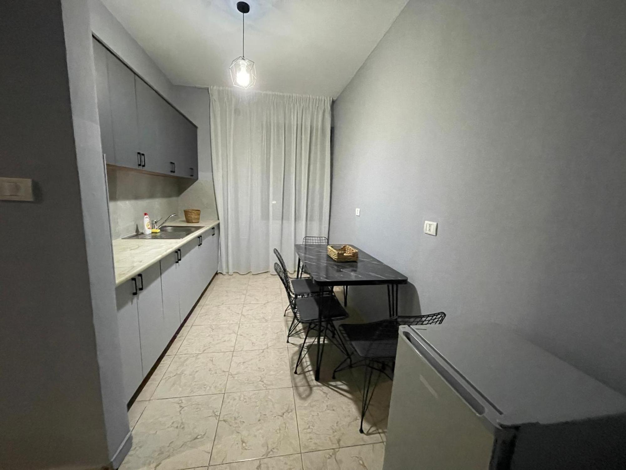 Super House 2 Blloku - 3 Rooms Tiranë Luaran gambar