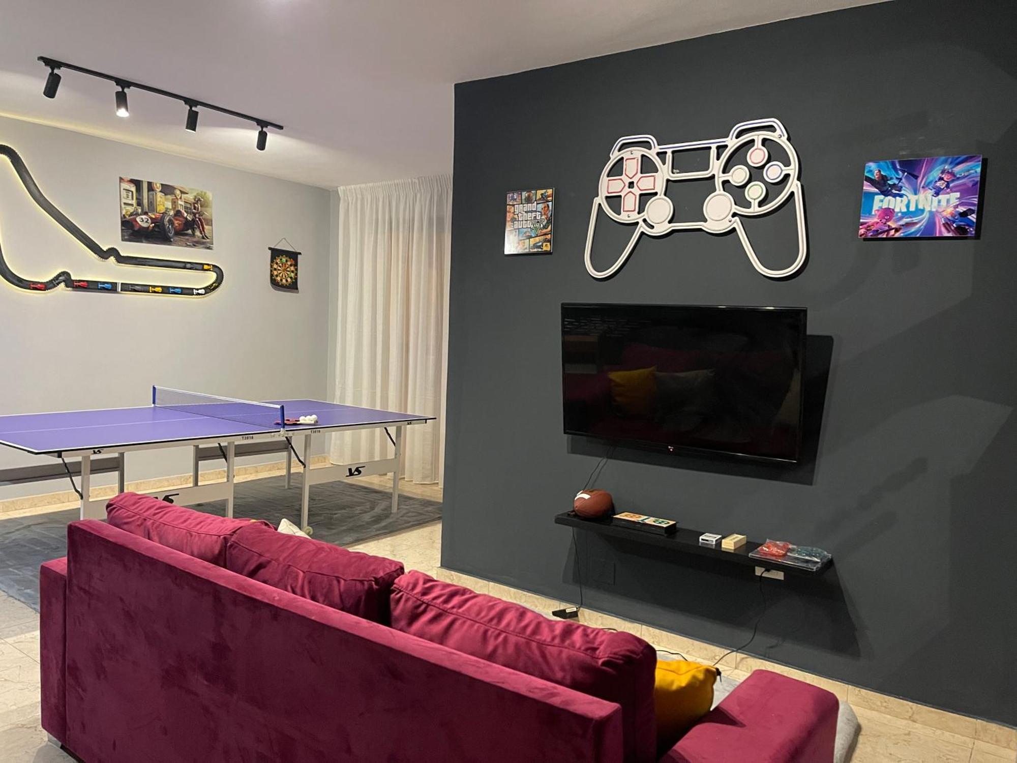 Super House 2 Blloku - 3 Rooms Tiranë Luaran gambar